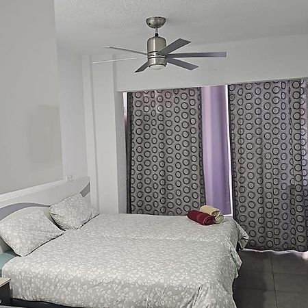 Apartamento Malaga Port Ngoại thất bức ảnh