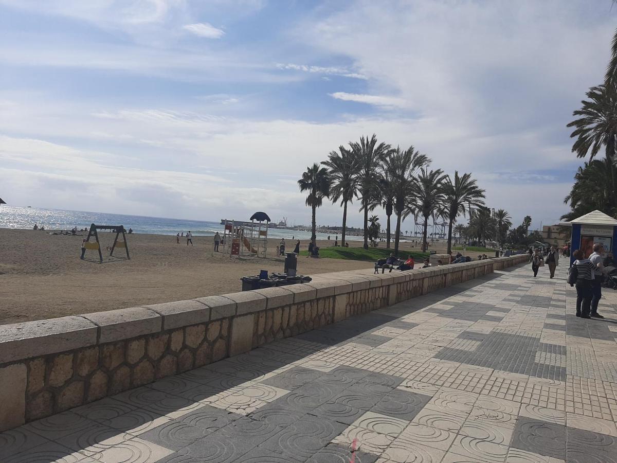 Apartamento Malaga Port Ngoại thất bức ảnh