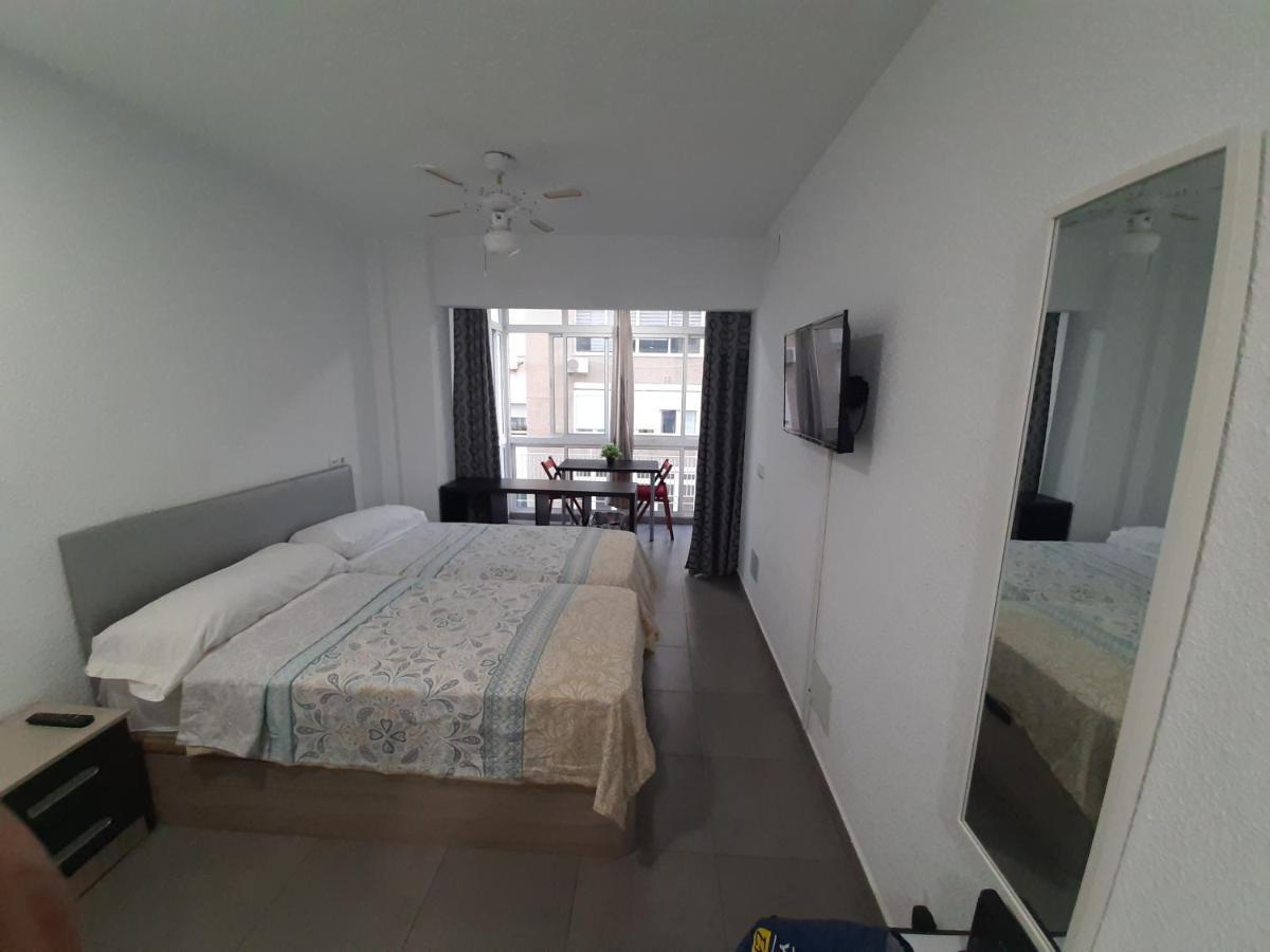 Apartamento Malaga Port Ngoại thất bức ảnh