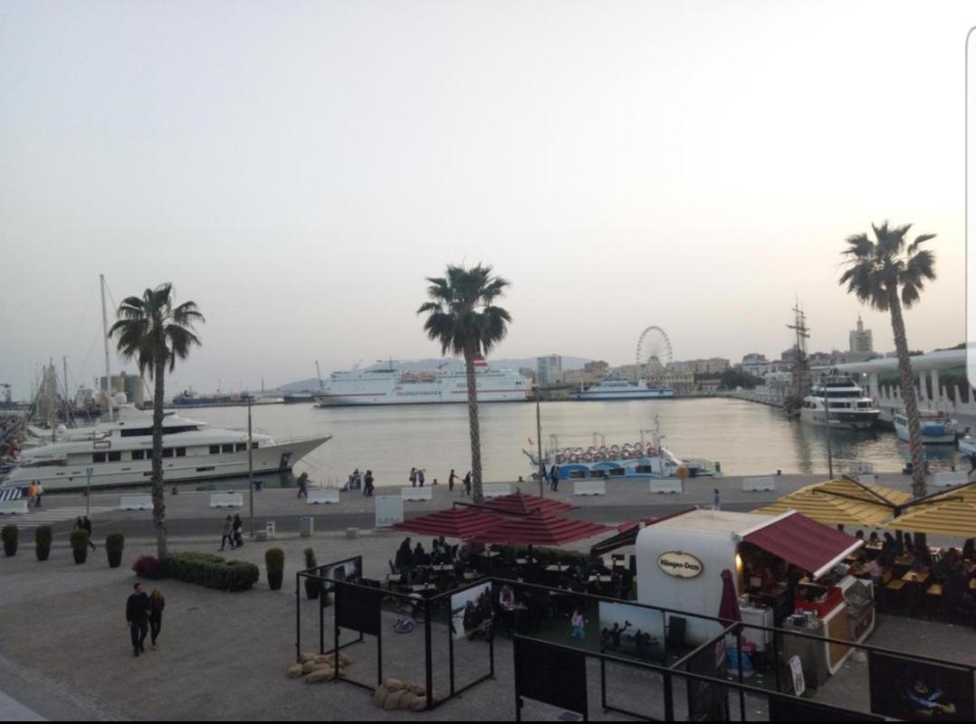 Apartamento Malaga Port Ngoại thất bức ảnh